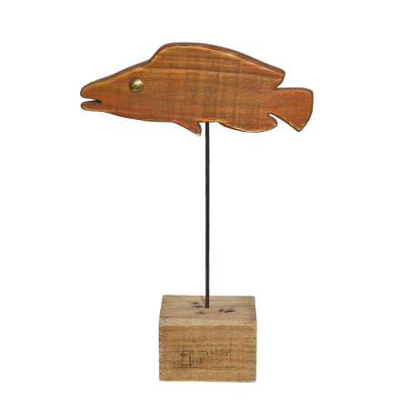 Escultura pez ocre